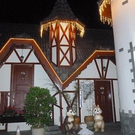Campos do Jordão 松鼠旅馆酒店 外观 照片