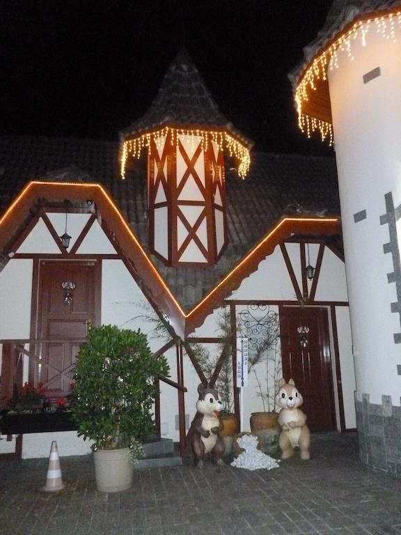 Campos do Jordão 松鼠旅馆酒店 外观 照片