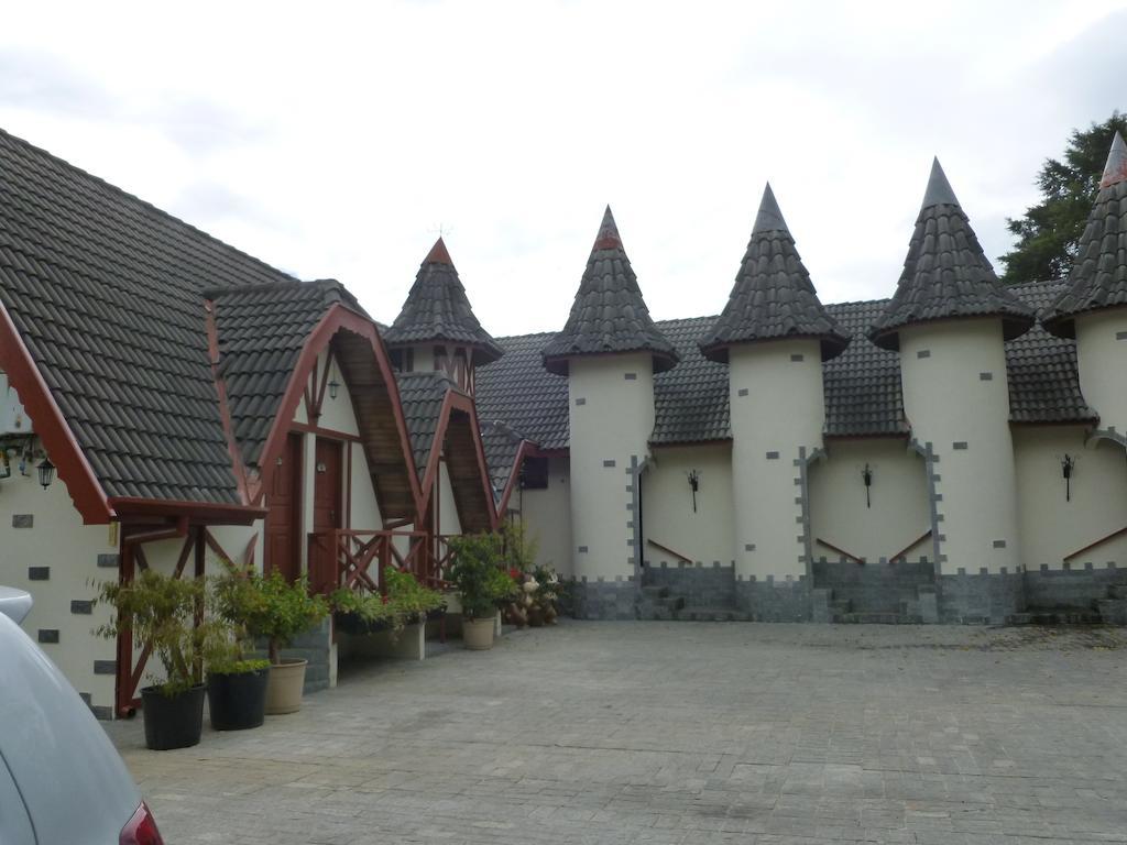 Campos do Jordão 松鼠旅馆酒店 外观 照片
